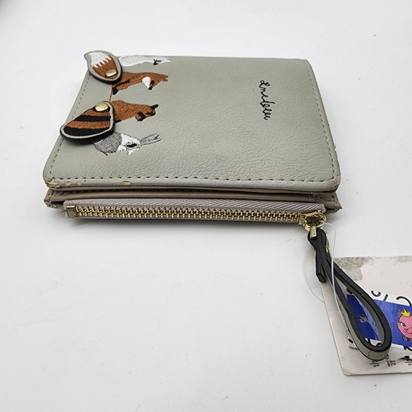 NWT Woodlawn Animals Moveable Tails Grey Small Bifold Wallet - Picture 10 of 16